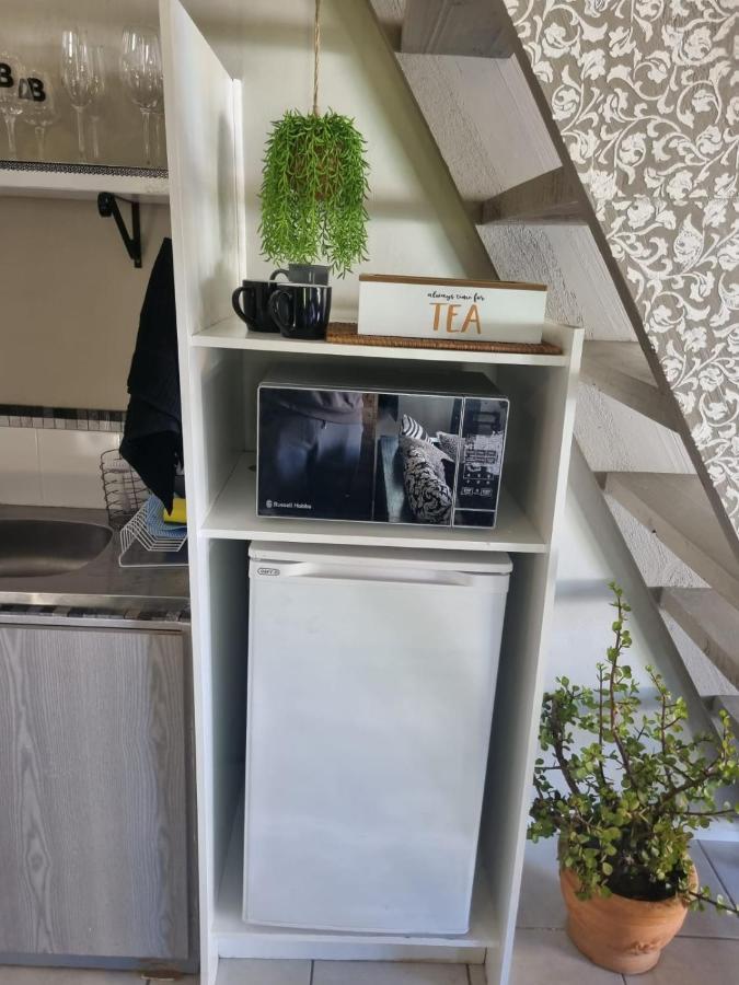 Angel 8 Airbnb Apartment 2 Robertson Exteriör bild